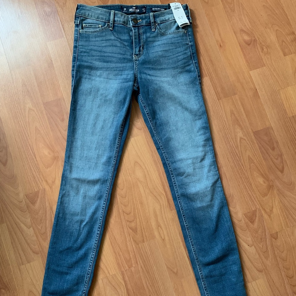 Hollister jeans